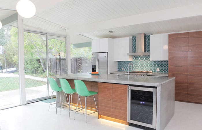 aluminum door energy efficiency